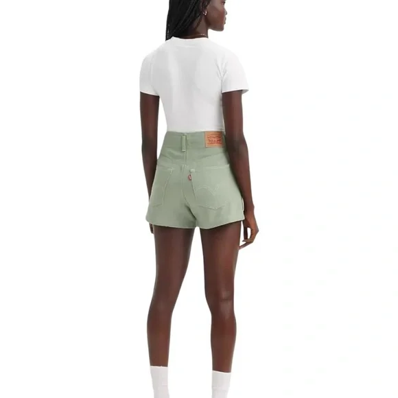 Levi’s HIGH-RISE MOM SHORTS Green Casual Shorts Size 30 - Picture 4 of 12